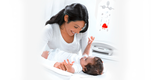 Seca 354 2-in-1 mobile baby scale and flat scale for toddlers