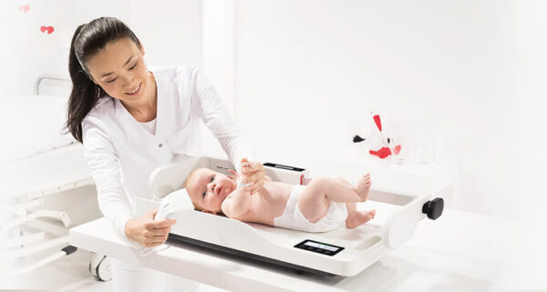 Seca 333 i EMR-validated baby scale with 2-gram graduation and Wi-Fi function, KG-only